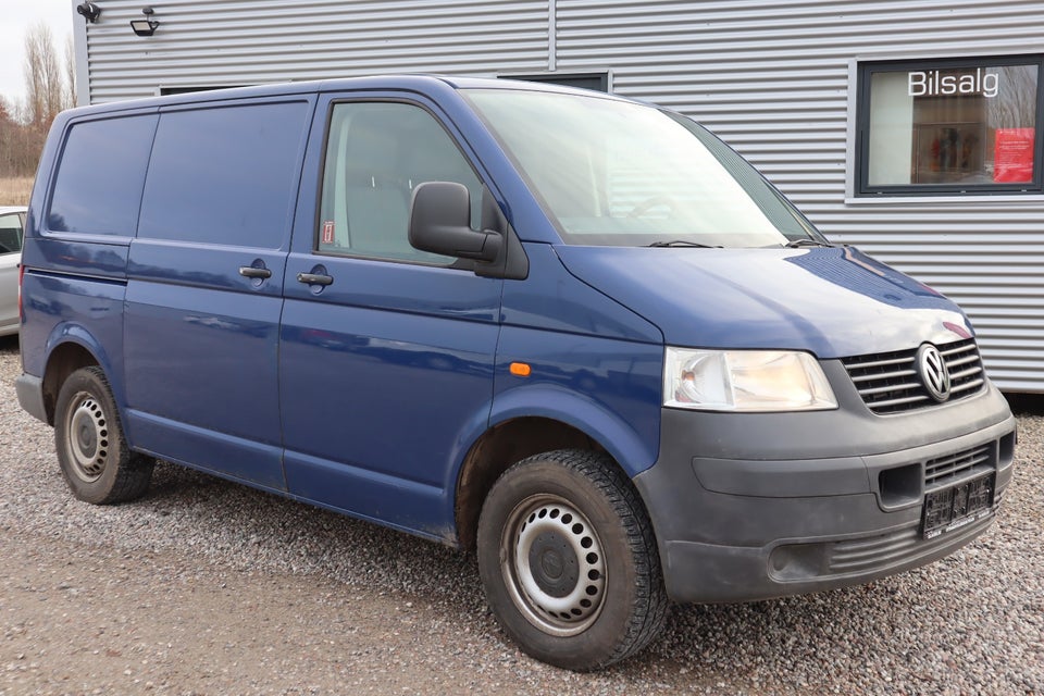 VW Transporter 1,9 TDi 102 Kassevogn kort 5d