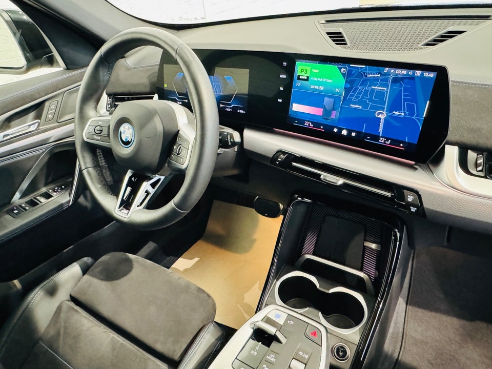 BMW iX1 eDrive20 M-Sport 5d