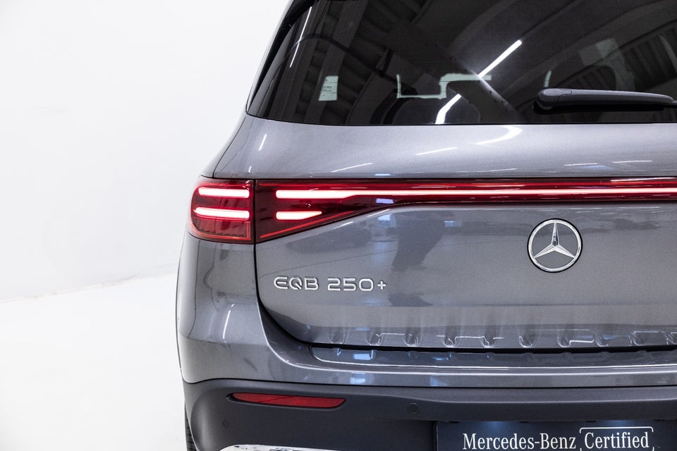 Mercedes EQB250+ AMG Premium 5d