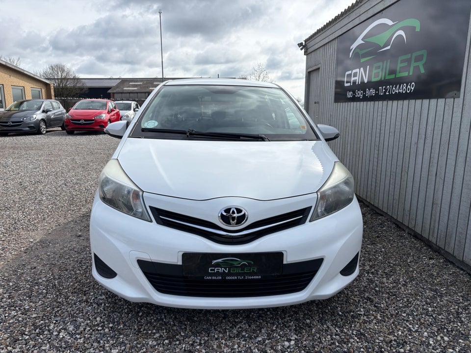 Toyota Yaris 1,0 VVT-i T2 Touch 5d