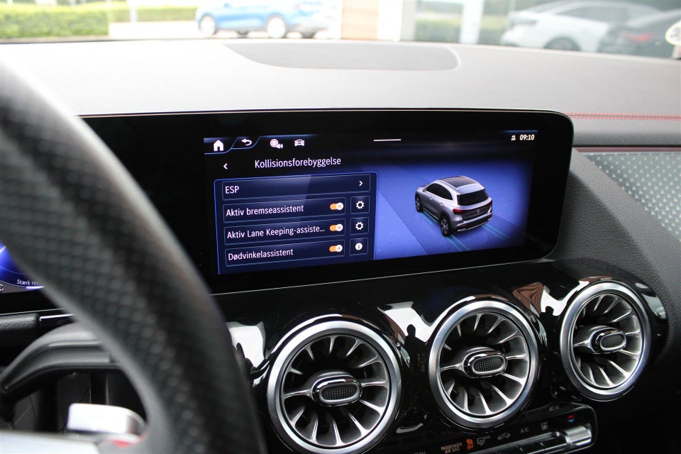 Mercedes EQA350 AMG Advance 4Matic 5d