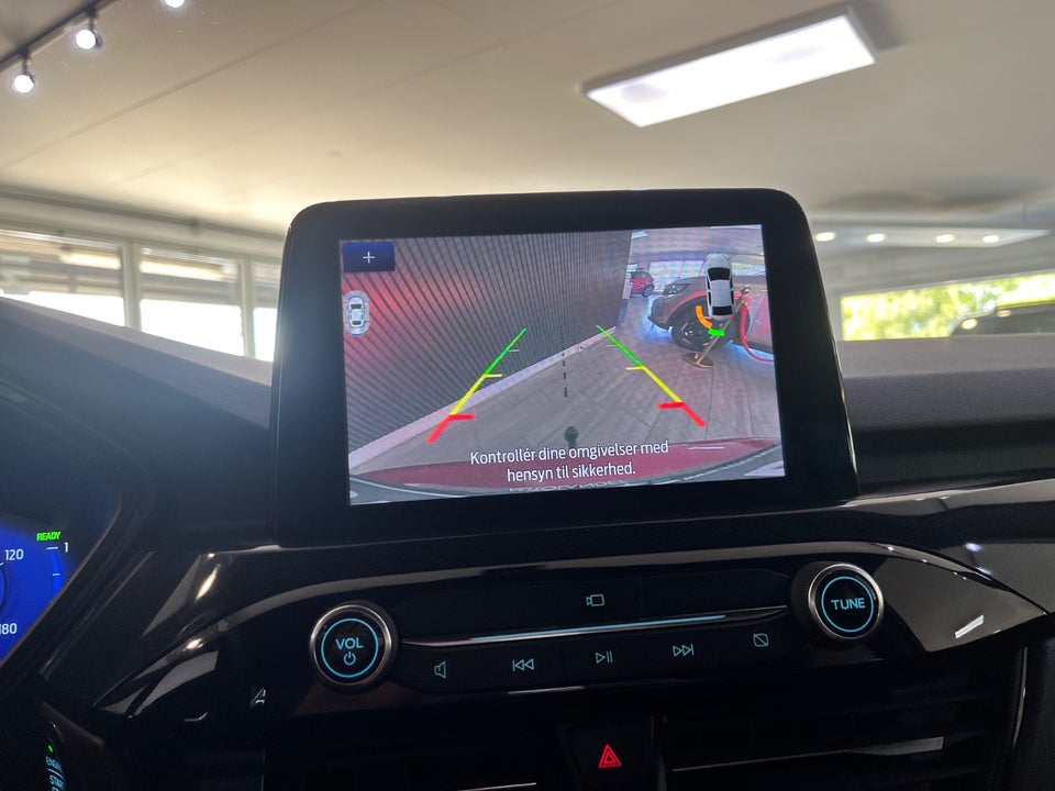 Ford Kuga 2,5 PHEV ST-Line CVT 5d