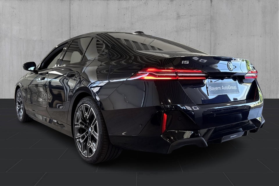 BMW i5 eDrive40 M-Sport 4d