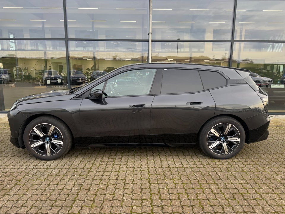 BMW iX xDrive50 Supercharged 5d