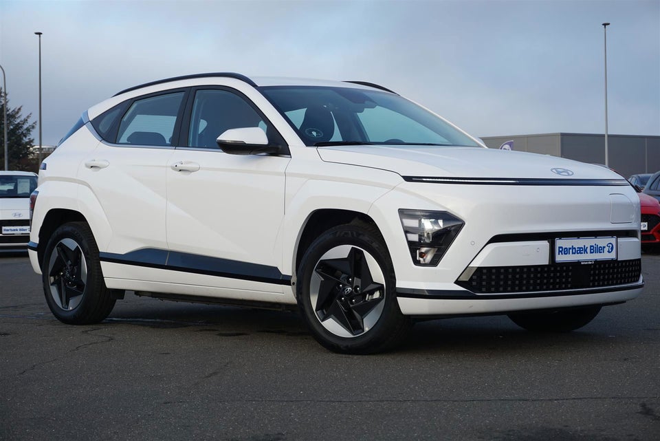 Hyundai Kona 65 EV Essential 5d