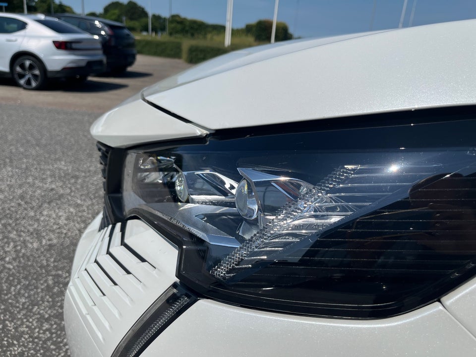 Peugeot 3008 1,6 Hybrid4 GT Pack EAT8 5d