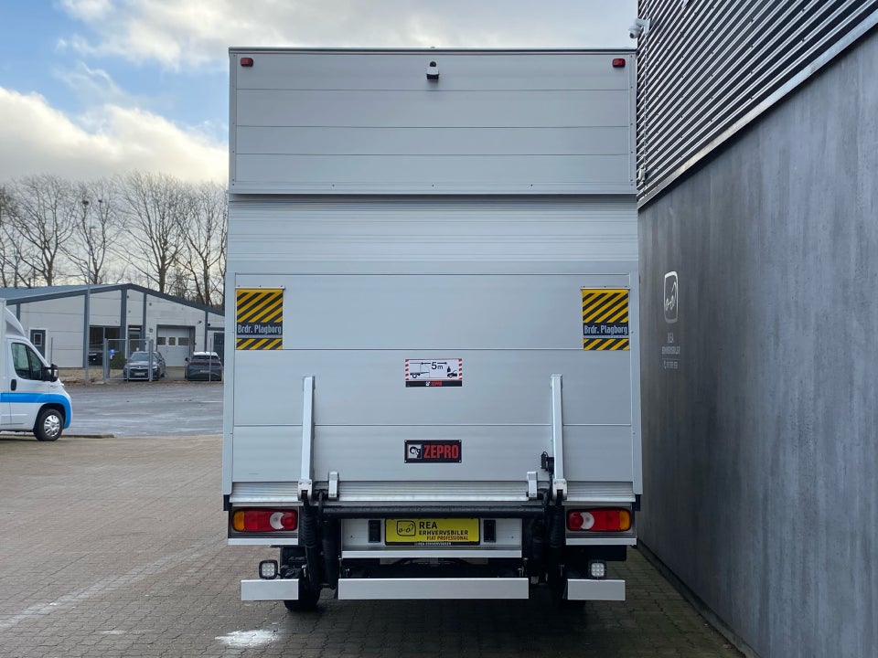 Fiat Ducato 35 Maxi 2,2 MJT 180 Chassis L3 Pro+ aut.