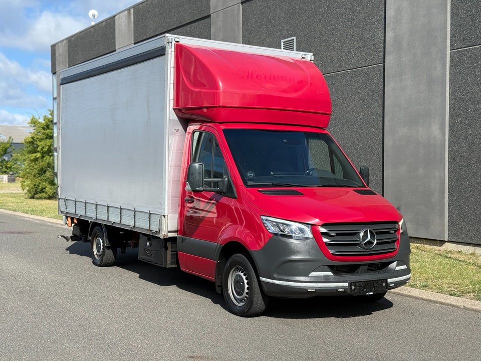 Mercedes Sprinter 319 3,0 CDi A3 Alukasse m/lift aut. RWD 2d