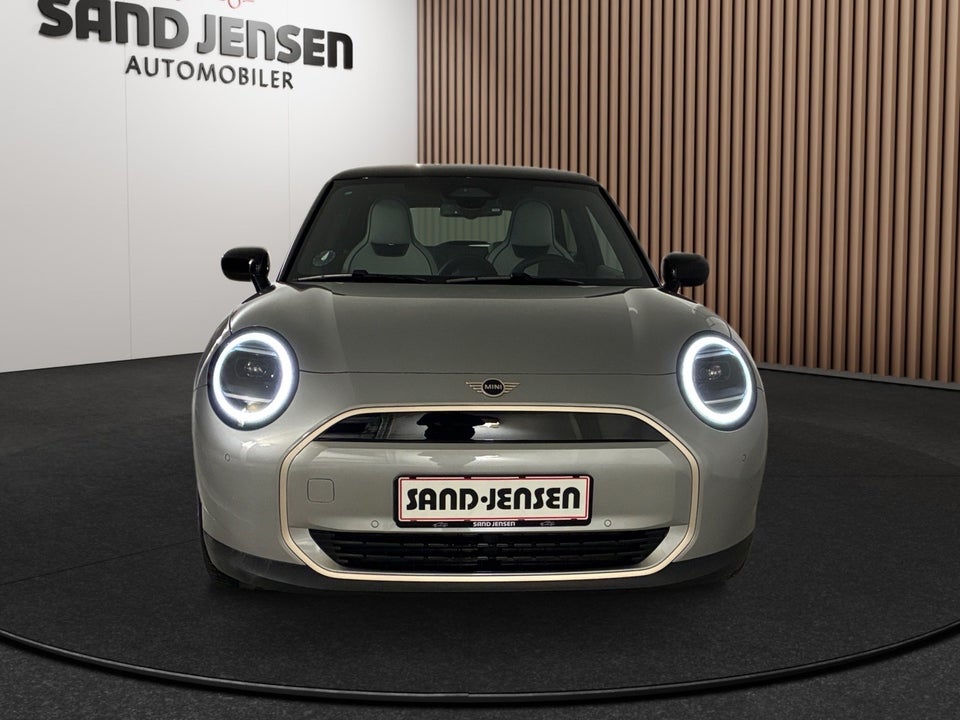 MINI Cooper E Favoured Trim M 3d