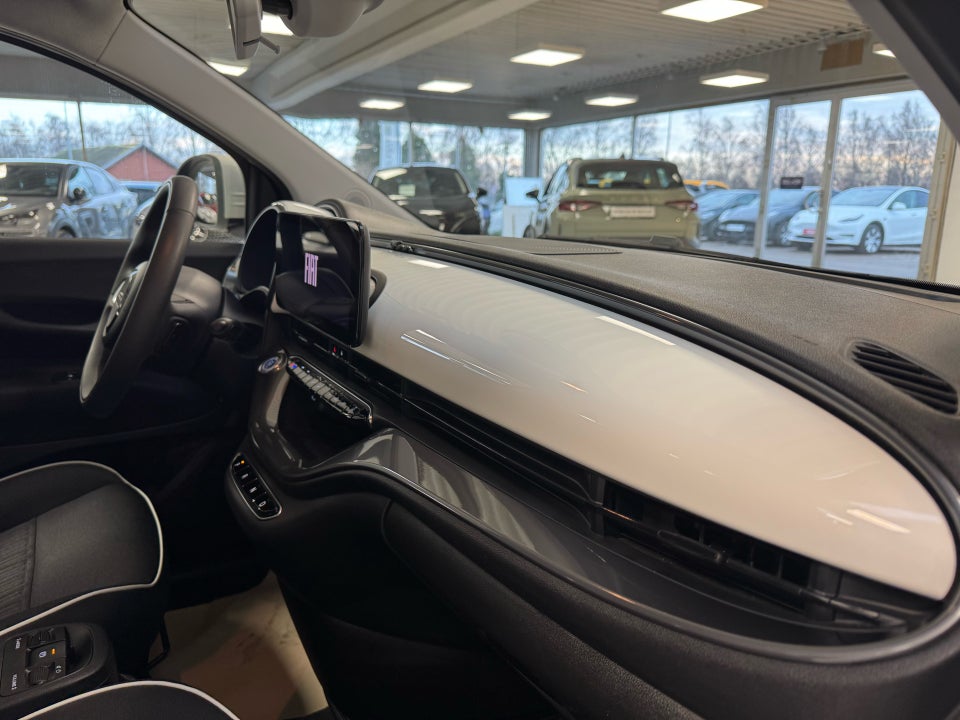 Fiat 500e 42 Icon 3d