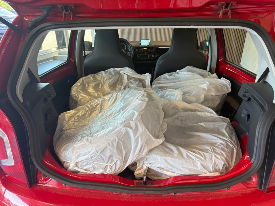 VW Up! 1,0 60 High Up! 5d