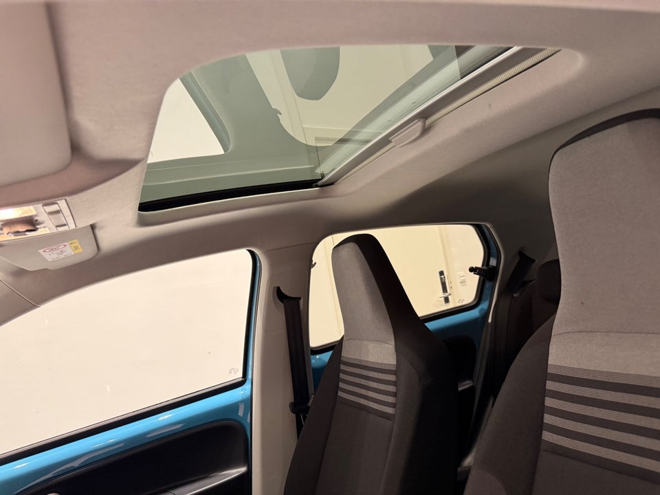 VW e-Up! High Up! 5d
