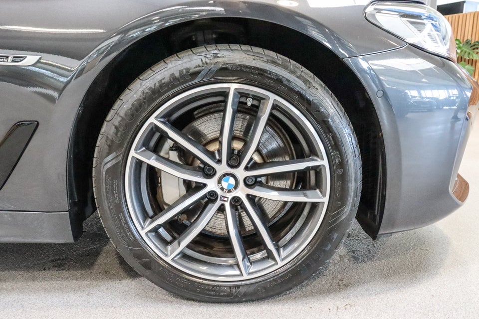 BMW 530e 2,0 Touring M-Sport xDrive aut. 5d