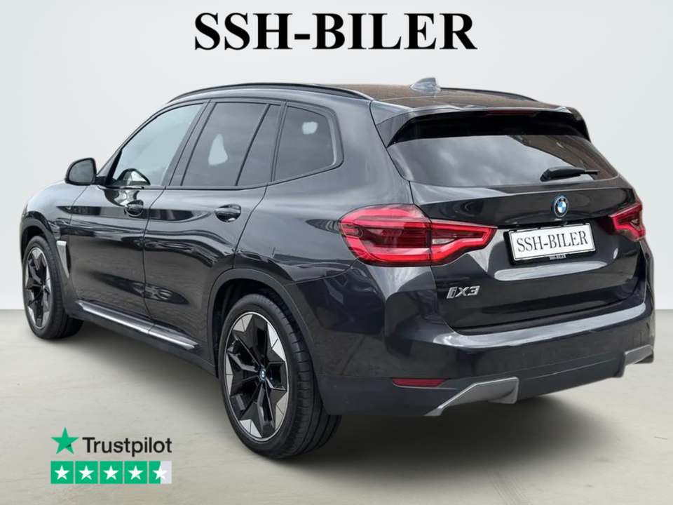 BMW iX3 Charged 5d