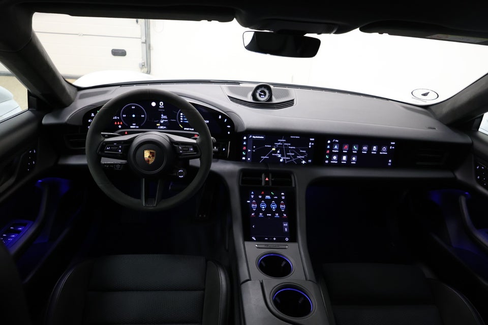 Porsche Taycan GTS Performance+ Sport Turismo 5d
