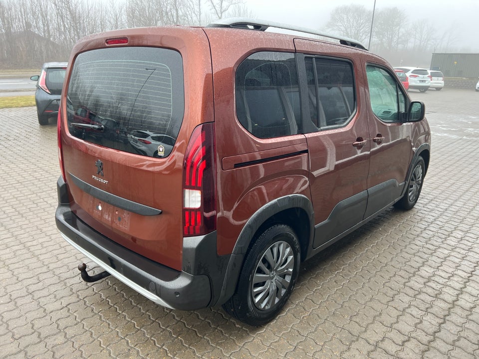 Peugeot Rifter 1,5 BlueHDi 130 L1 Allure 5d