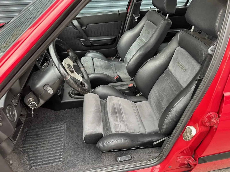 Alfa Romeo 33 1,7 16V S 5d