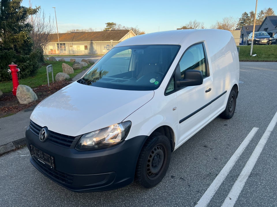 VW Caddy 1,6 TDi 75 BMT Van 4d