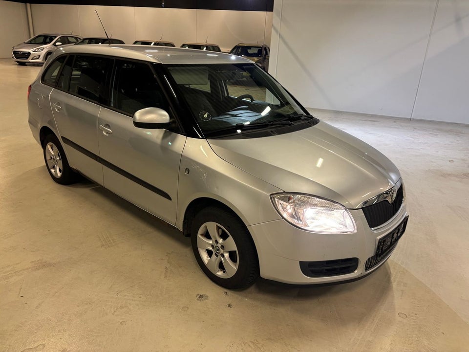Skoda Fabia 1,2 12V Ambiente Combi 5d