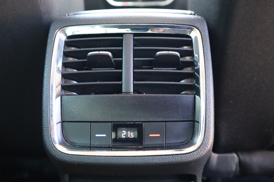 Skoda Octavia 1,4 TSi iV Plus Combi DSG 5d