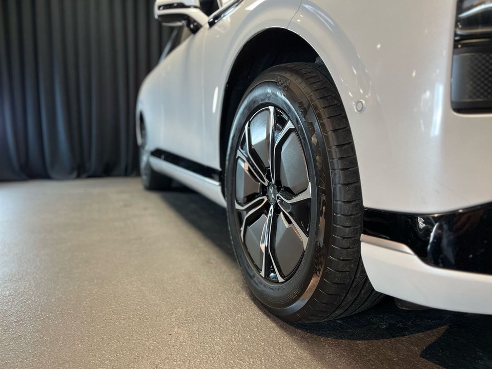 Xpeng G9 Long Range 5d