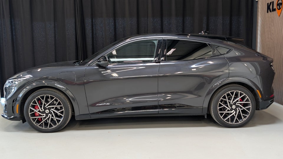 Ford Mustang Mach-E 88 GT Extended Range AWD 5d