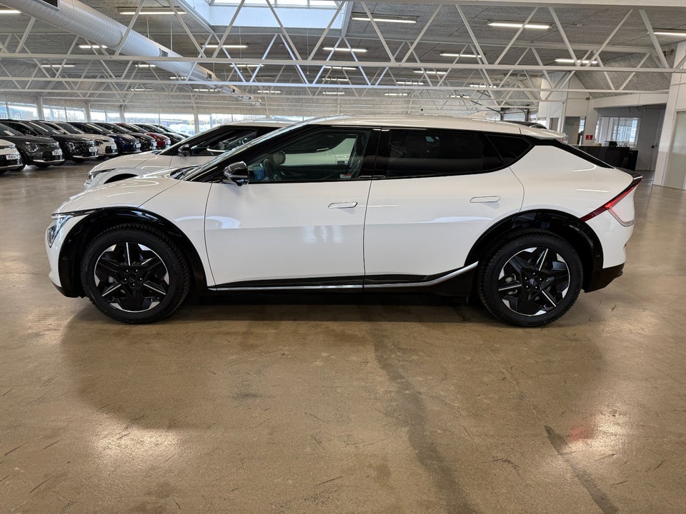 Kia EV6 84 Long Range Upgrade 5d