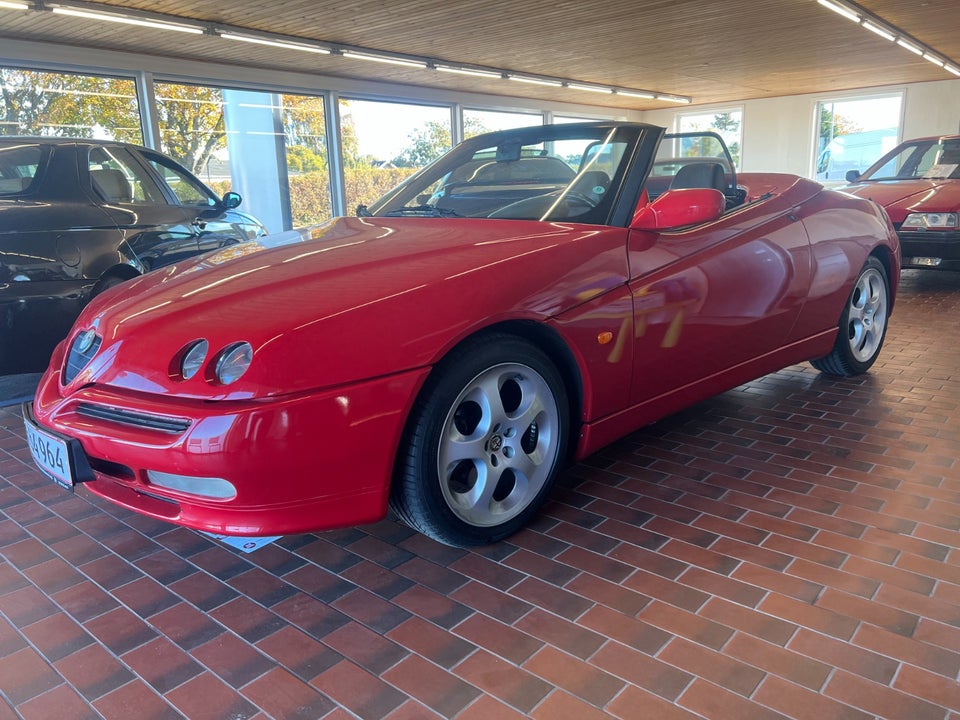 Alfa Romeo Spider 2,0 TS 2d