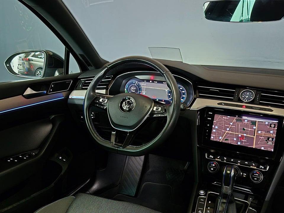 VW Passat 1,4 GTE Variant DSG 5d