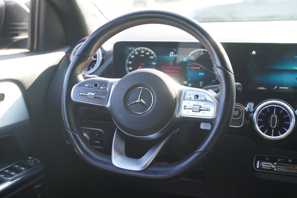 Mercedes EQA250 AMG Line 5d