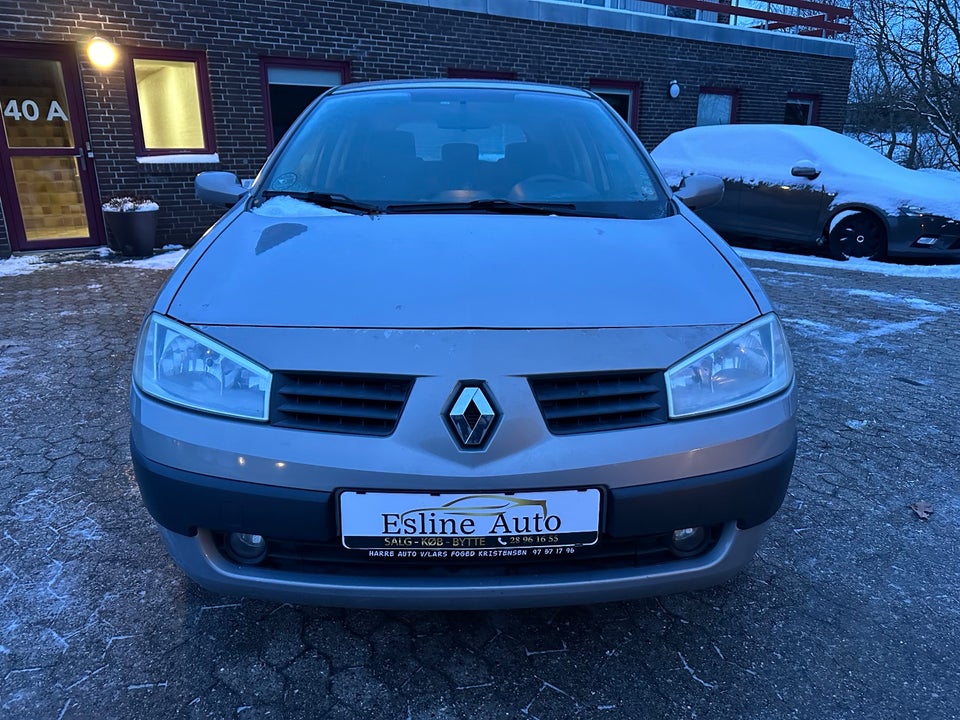 Renault Megane II 1,6 16V Expression 4d