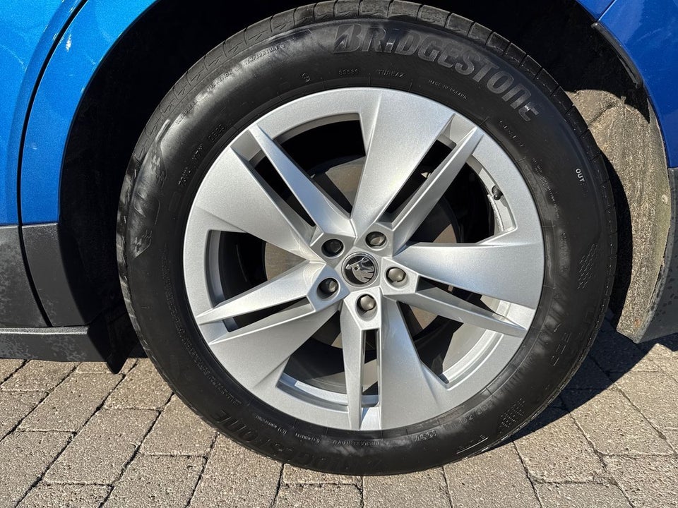 Skoda Enyaq 80 iV Loft 5d