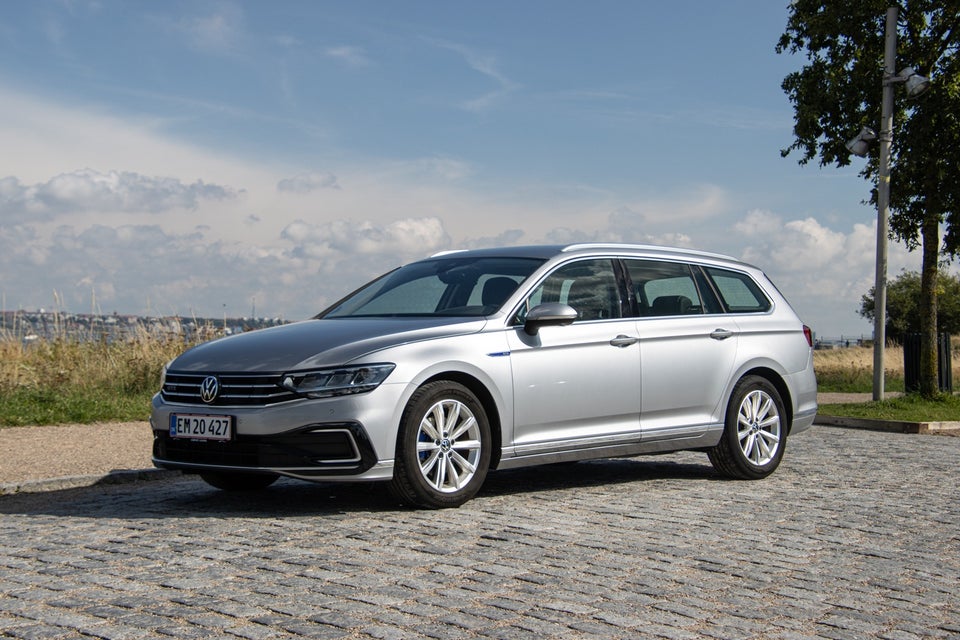 VW Passat 1,4 GTE Variant DSG 5d