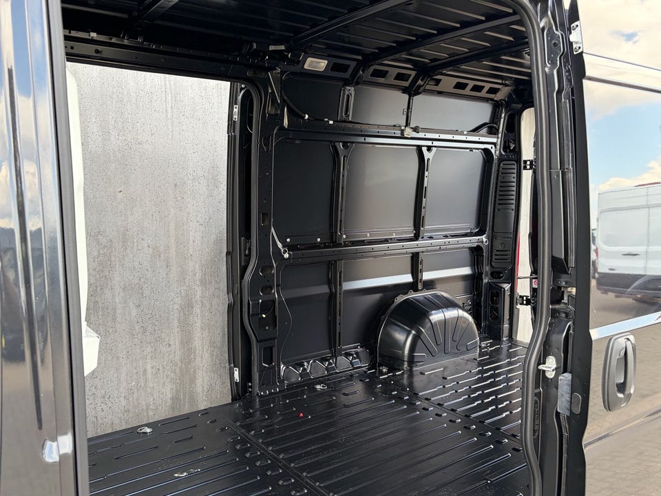 Fiat Ducato 35M 2,2 BlueHDi 180 L3H2 Comfort EAT8