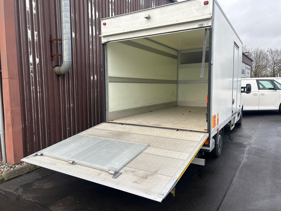 Renault Master IV T35 2,3 dCi 180 L3 Alukasse m/lift