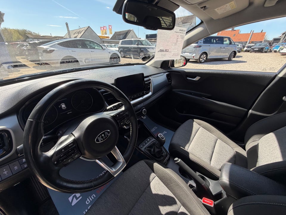 Kia Stonic 1,0 T-GDi mHEV Prestige 5d