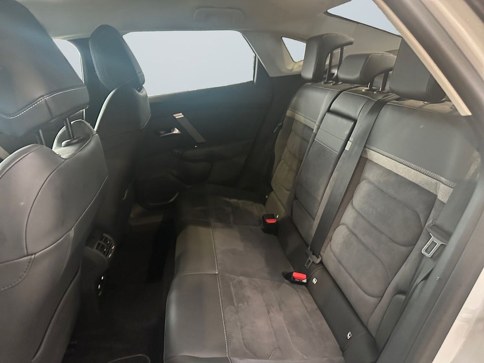Citroën ë-C4 X 50 Max 4d