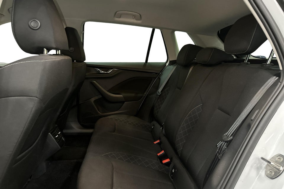 Skoda Kamiq 1,5 TSi 150 Blackline DSG 5d