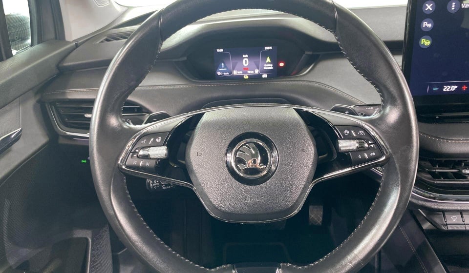 Skoda Enyaq 60 iV Suite 5d