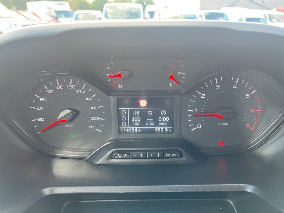 Peugeot Partner 1,5 BlueHDi 100 L2V2 Ultimate Van