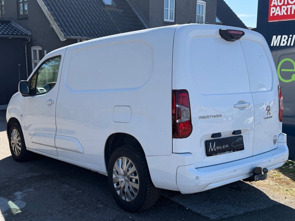 Peugeot Partner 1,5 BlueHDi 130 L2V2 Ultimate EAT8 Van
