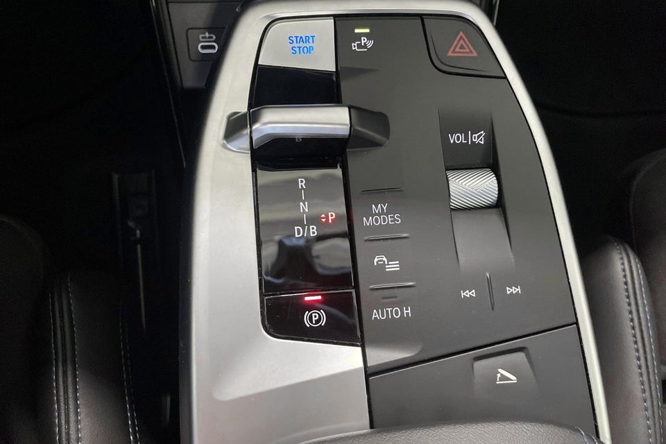 BMW iX1 xDrive30 M-Sport 5d