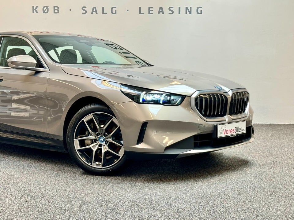 BMW i5 eDrive40 Sport Line 4d