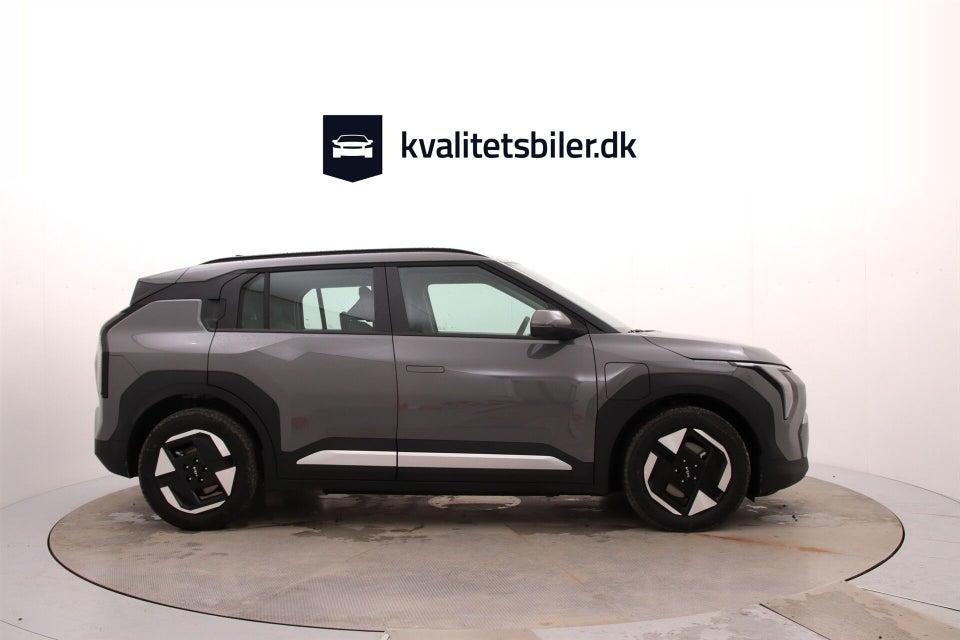 Kia EV3 58 Standard Range Access 5d