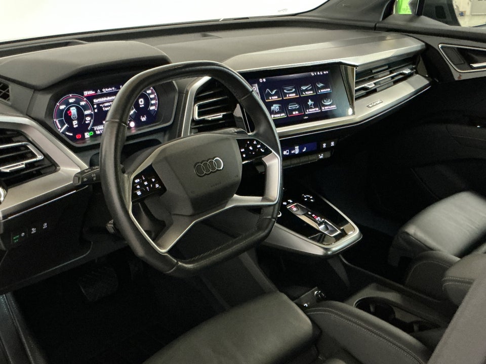 Audi Q4 e-tron 40 Advanced 5d