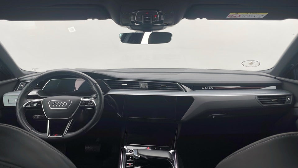 Audi e-tron 55 S-line quattro 5d