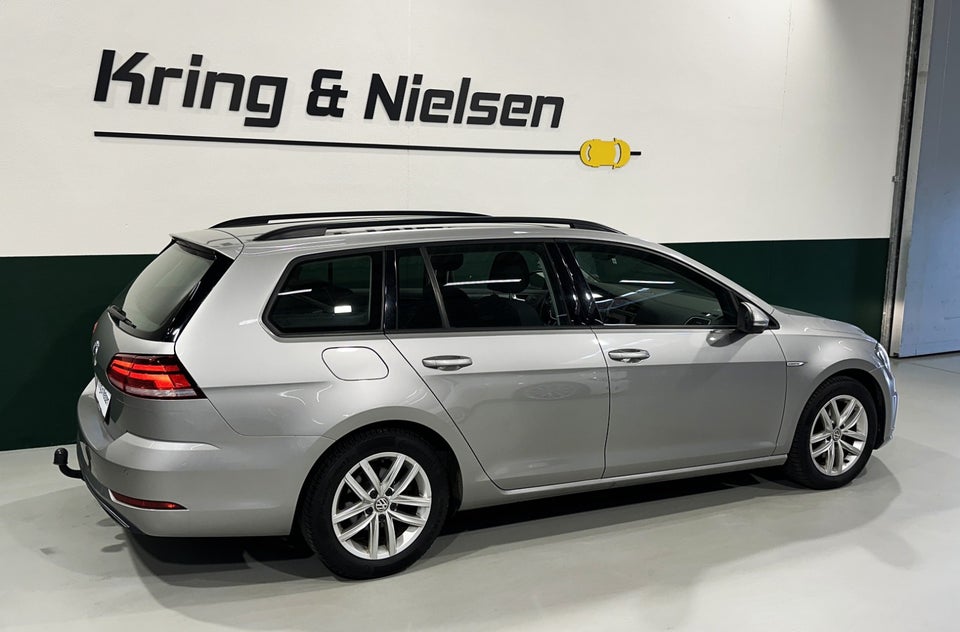 VW Golf VII 1,5 TSi 130 Comfortline Variant DSG 5d