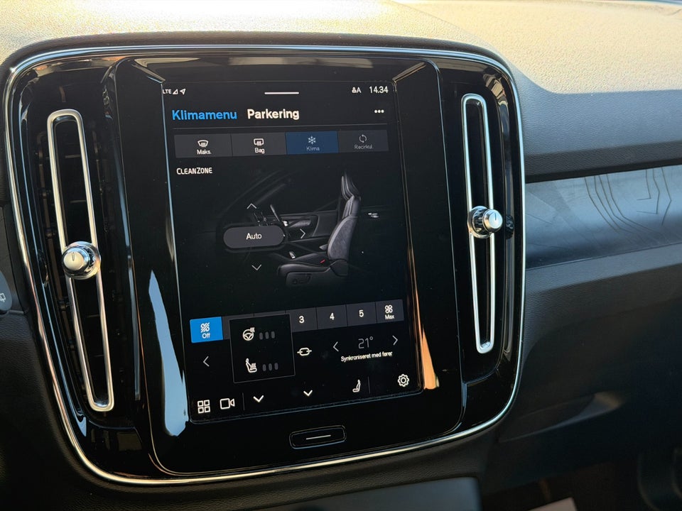 Volvo XC40 P6 ReCharge Core 5d