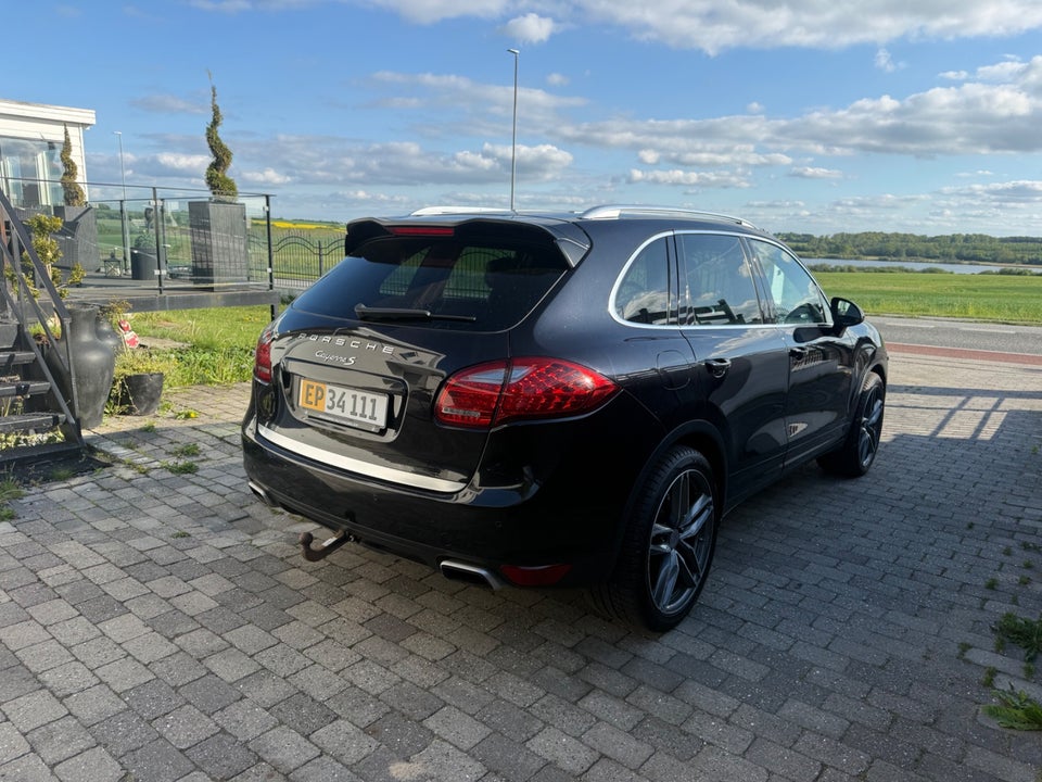 Porsche Cayenne S 4,8 Tiptr. Van 5d