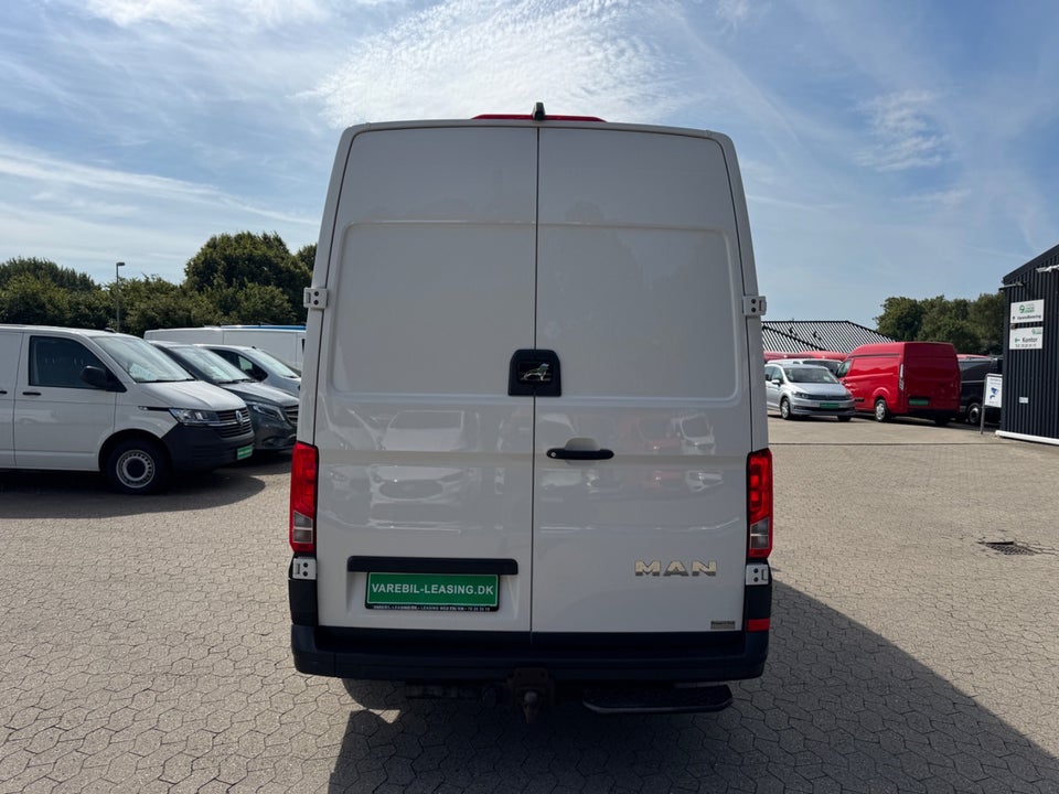 MAN TGE 2,0 3.180 Kassevogn L3H2 aut. FWD